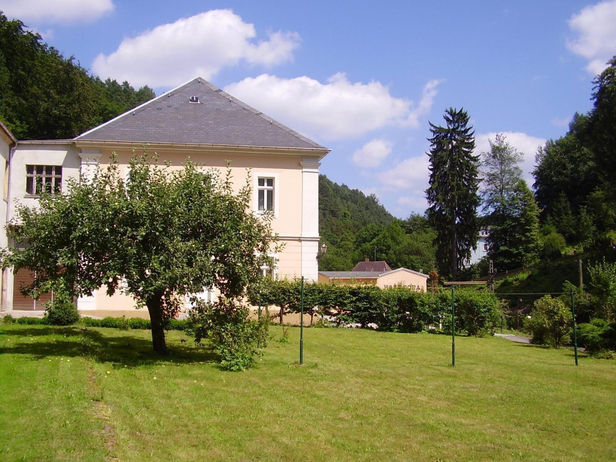 Hotel Garni Dekorahaus Bad Schandau Dış mekan fotoğraf