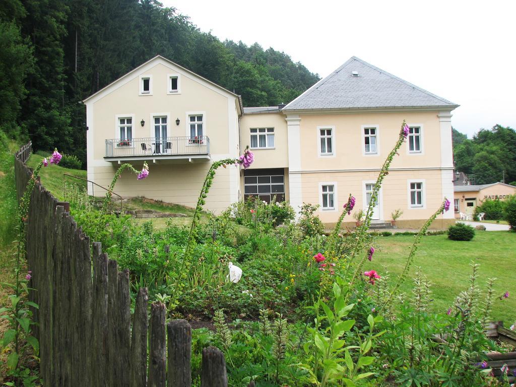 Hotel Garni Dekorahaus Bad Schandau Dış mekan fotoğraf